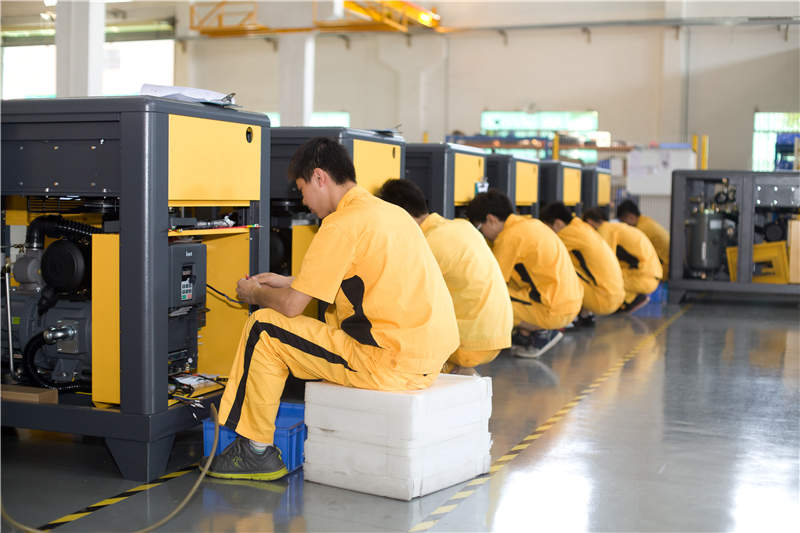 葆德螺杆空压机.jpg 葆德螺杆空压机.jpg