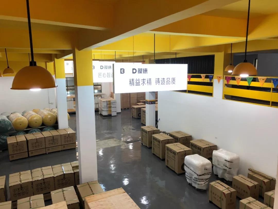 赢乐Ⅴl浙南仓储中心仓库一角.jpg 赢乐Ⅴl浙南仓储中心仓库一角.jpg