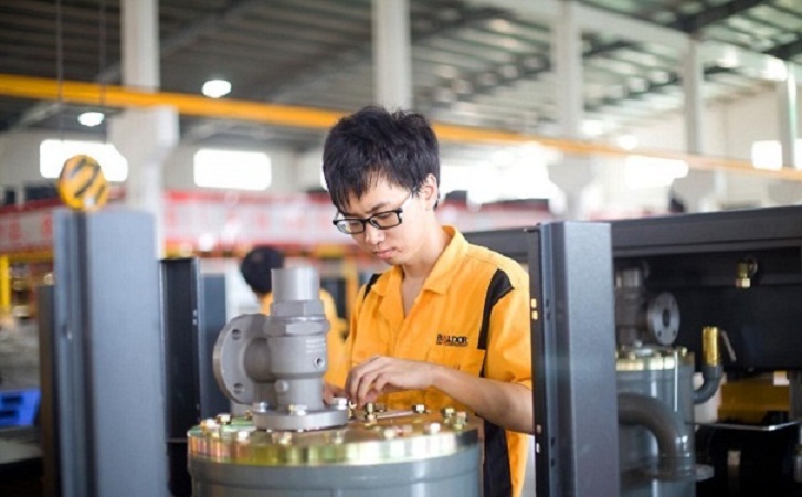 对应空压机渗油、滴油、漏油,处理方法原来是这样!